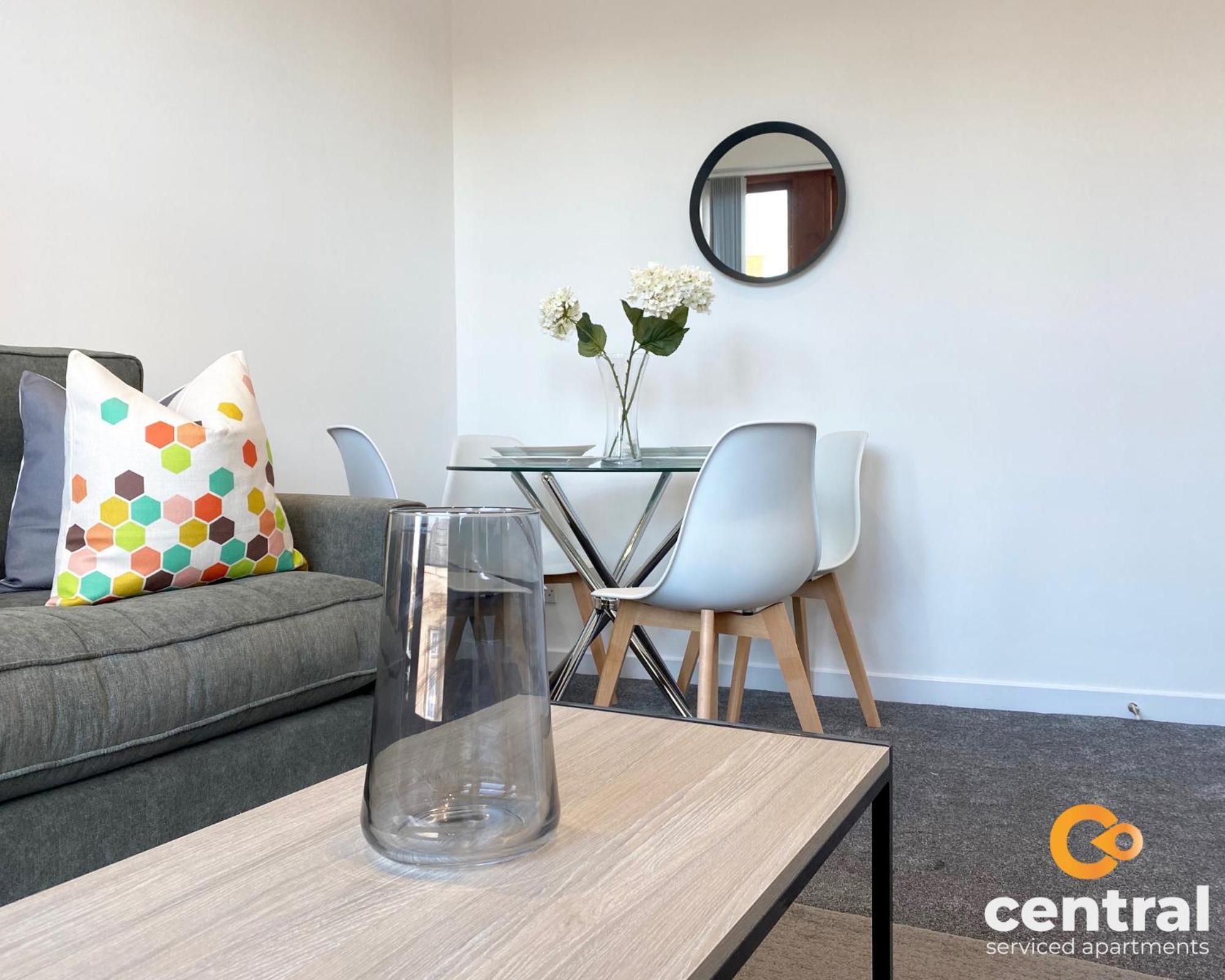 Central Serviced Apartments - Cosy 1 Bedroom - Walk Away From City Quay V&A - Walk To Bus And Train Station - Easy Access To City Centre - Fast Wi-Fi - Fully Equipped - Weekly & Monthly Stay Offers ダンディー エクステリア 写真