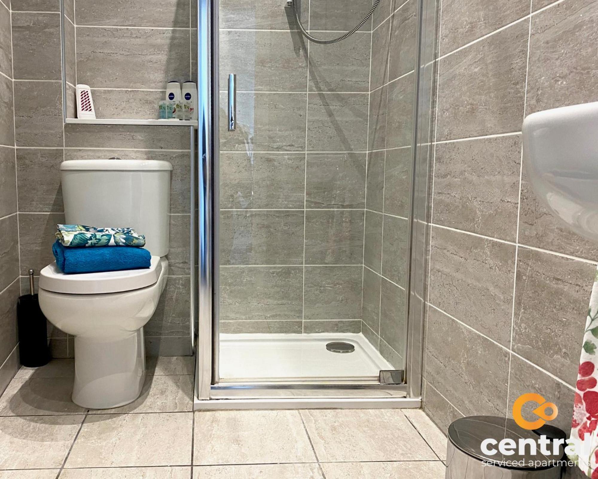 Central Serviced Apartments - Cosy 1 Bedroom - Walk Away From City Quay V&A - Walk To Bus And Train Station - Easy Access To City Centre - Fast Wi-Fi - Fully Equipped - Weekly & Monthly Stay Offers ダンディー エクステリア 写真